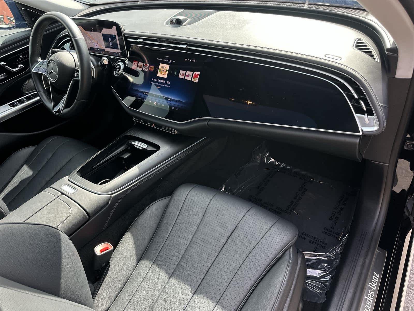 Thumbnail: 2024 Mercedes-Benz E-Class - 12