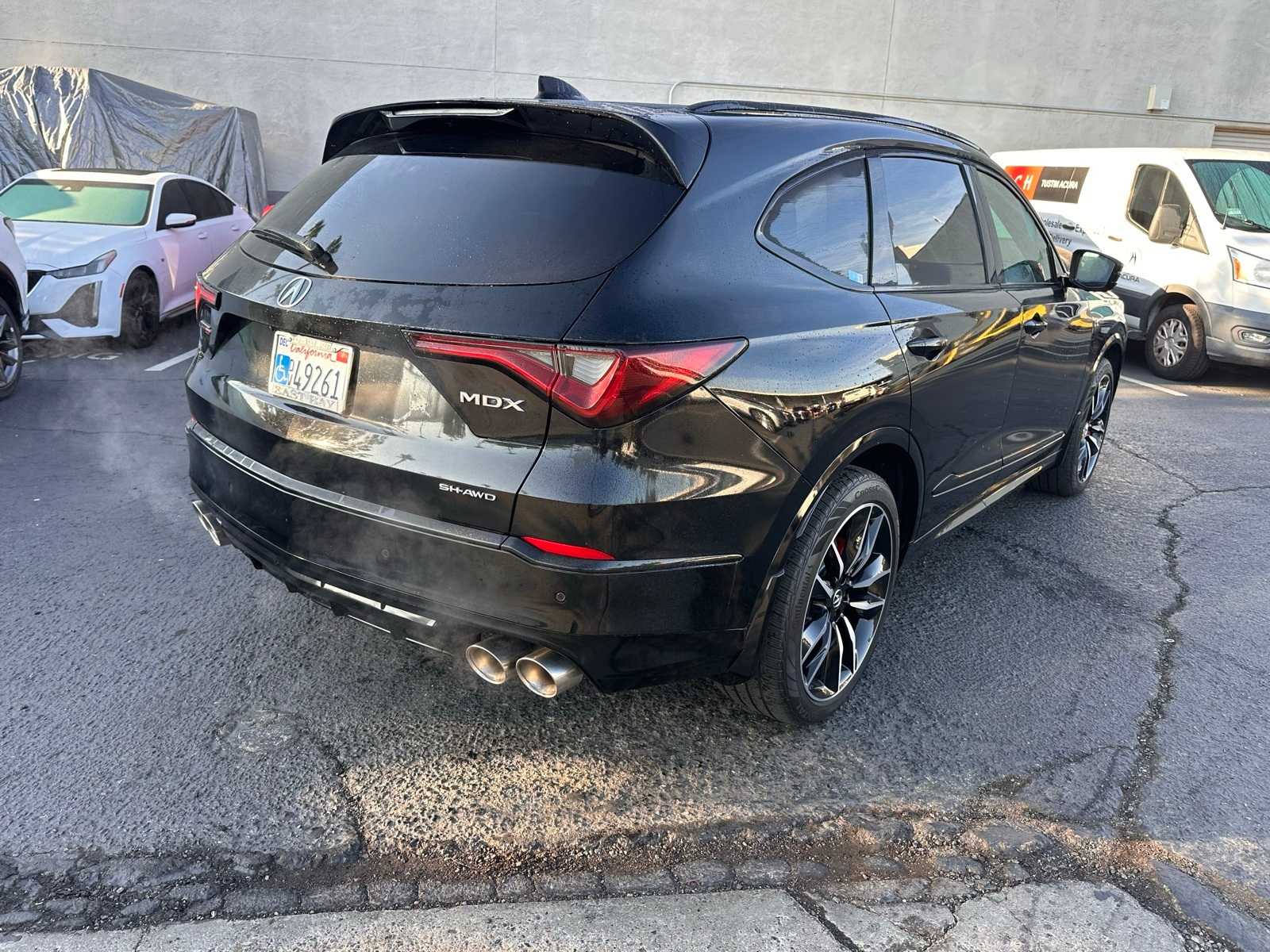 Thumbnail: 2022 Acura MDX - 5