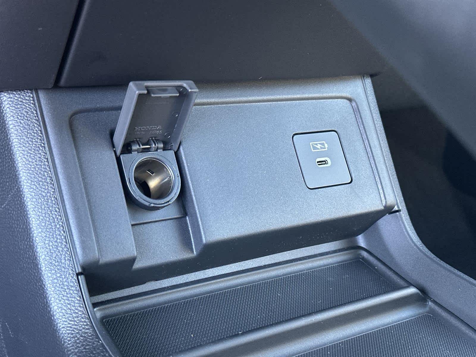 Thumbnail: 2026 Acura RDX - 28