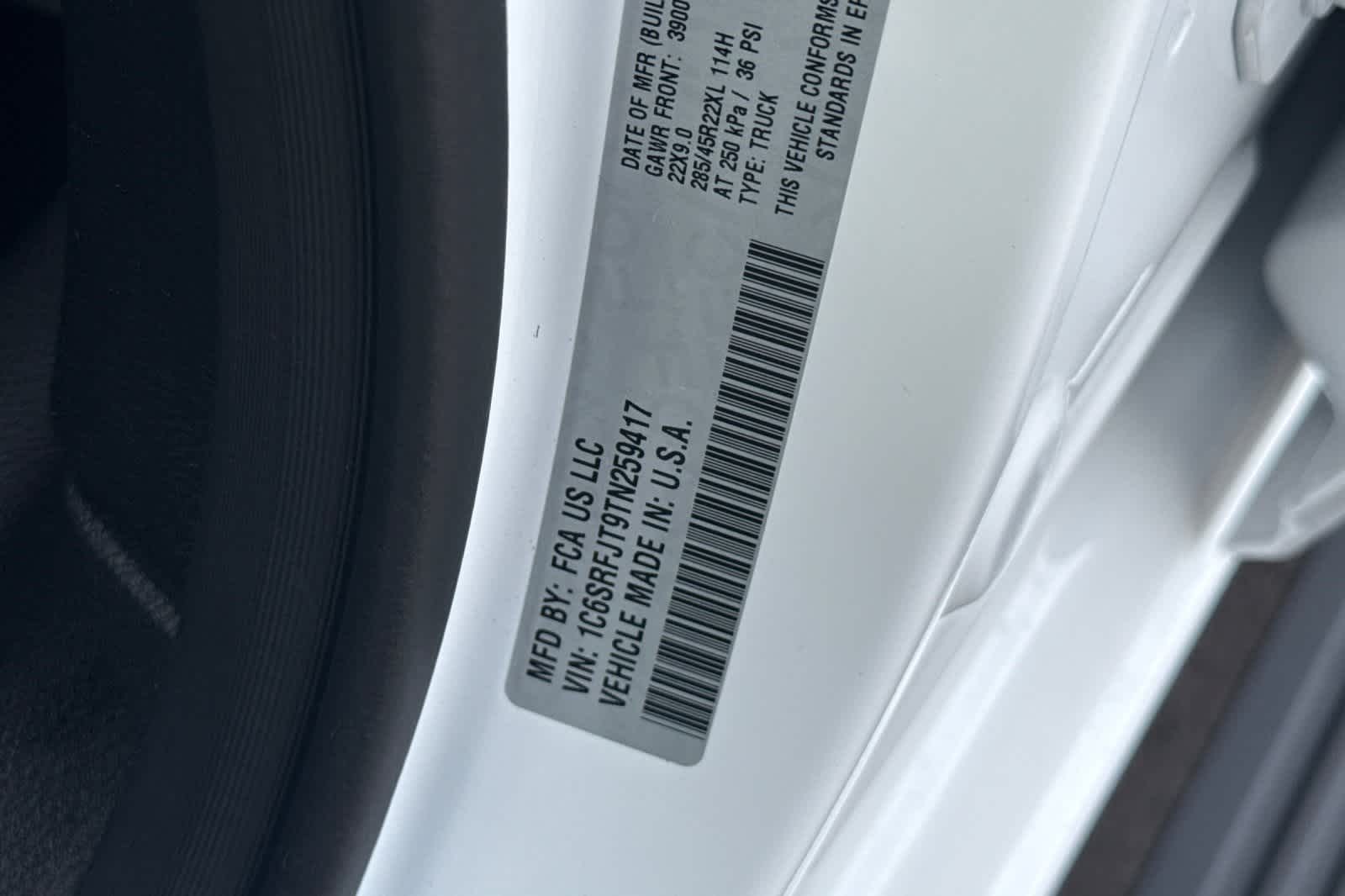 Thumbnail: 2026 RAM 1500 - 32