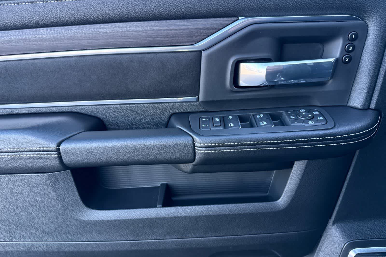 Thumbnail: 2026 RAM 3500 - 12