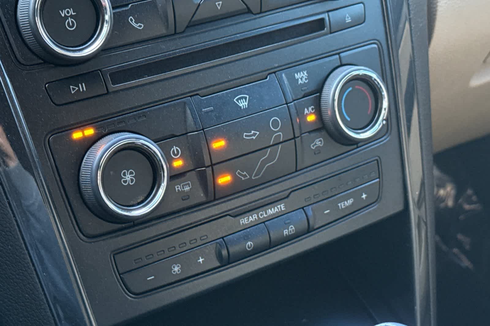 Thumbnail: 2017 Ford Explorer - 23