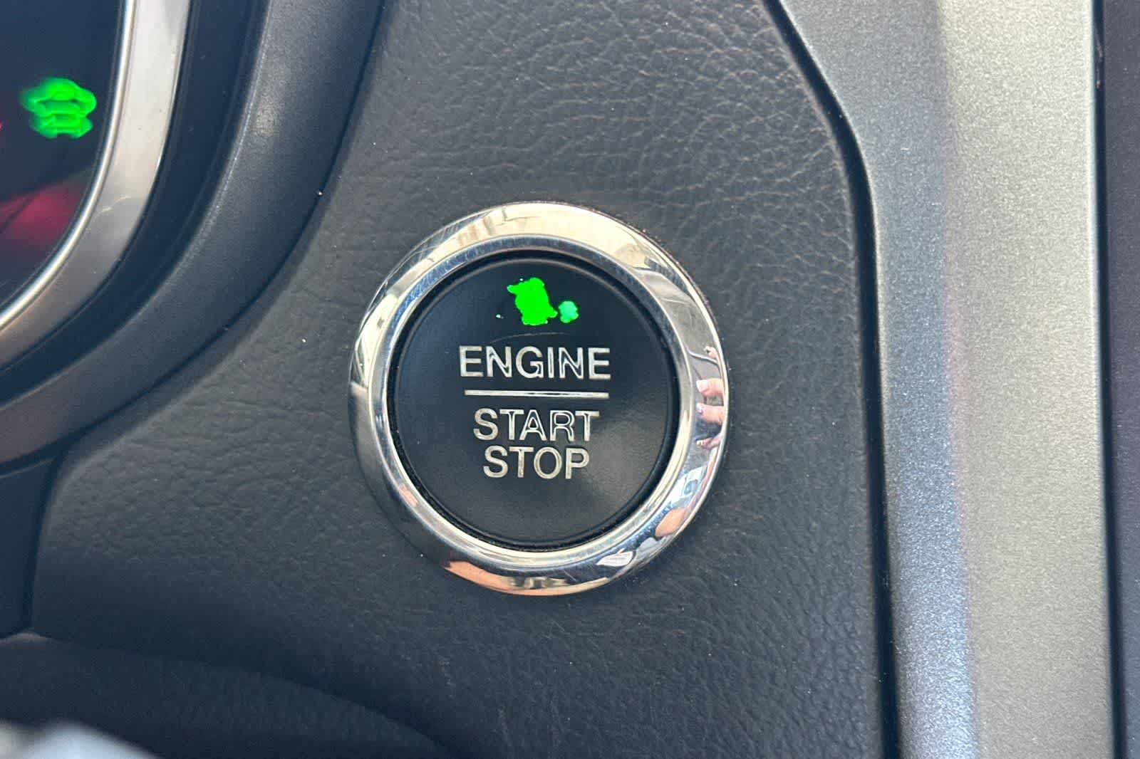 Thumbnail: 2016 Ford Fusion - 24