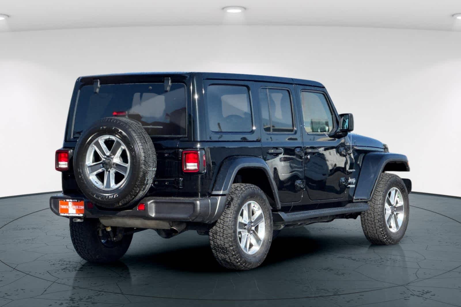 Used 2021 Jeep Wrangler Unlimited Sahara with VIN 1C4HJXEN2MW552096 for sale in Twin Falls, ID