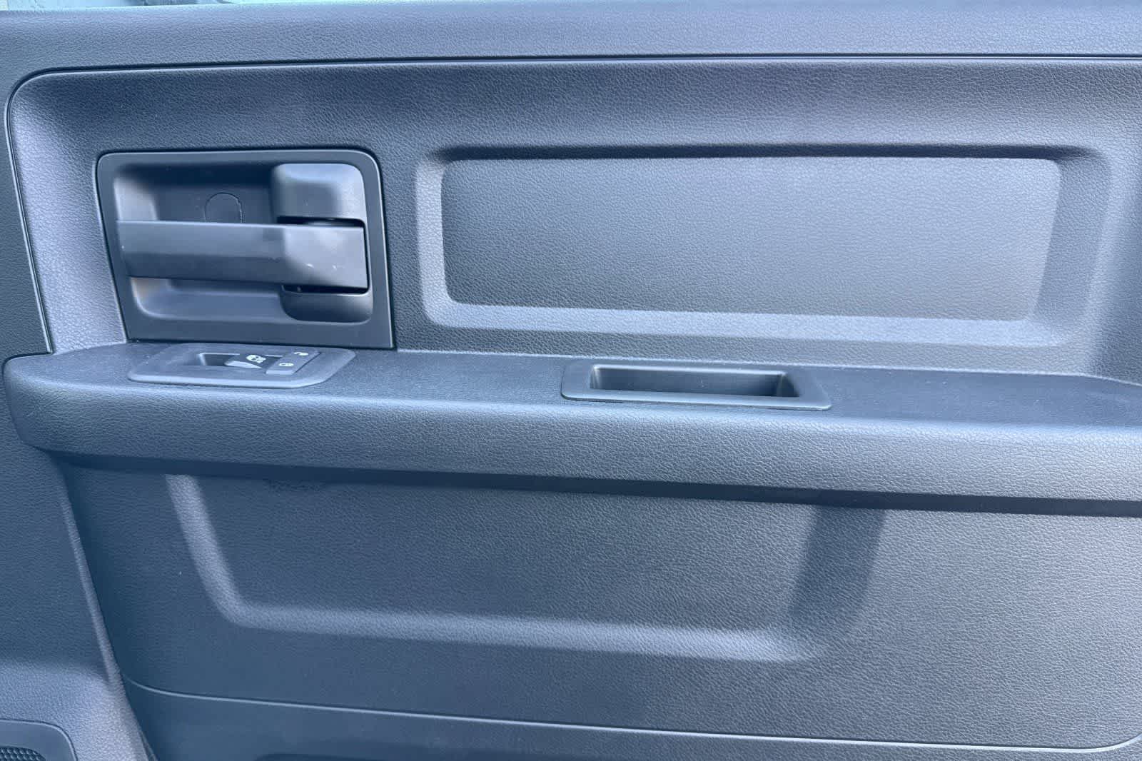 2026 RAM 3500 Tradesman - Photo 18