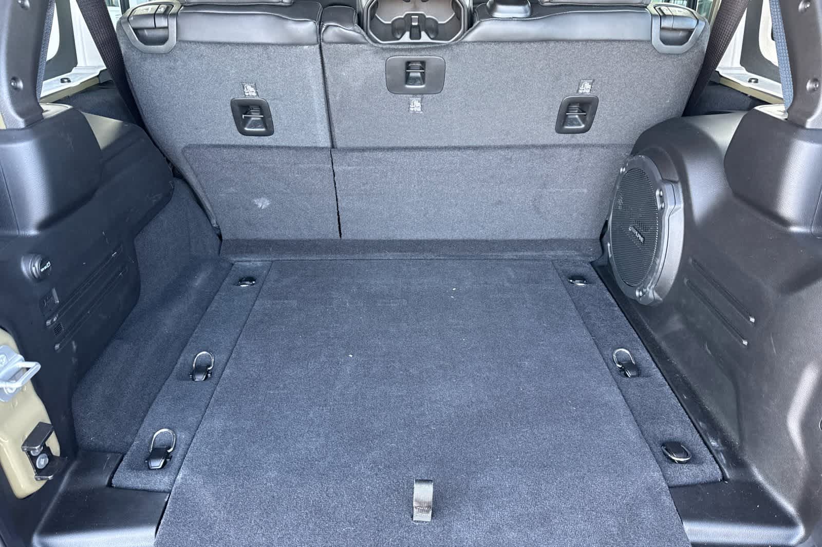 Thumbnail: 2025 Jeep Wrangler - 16