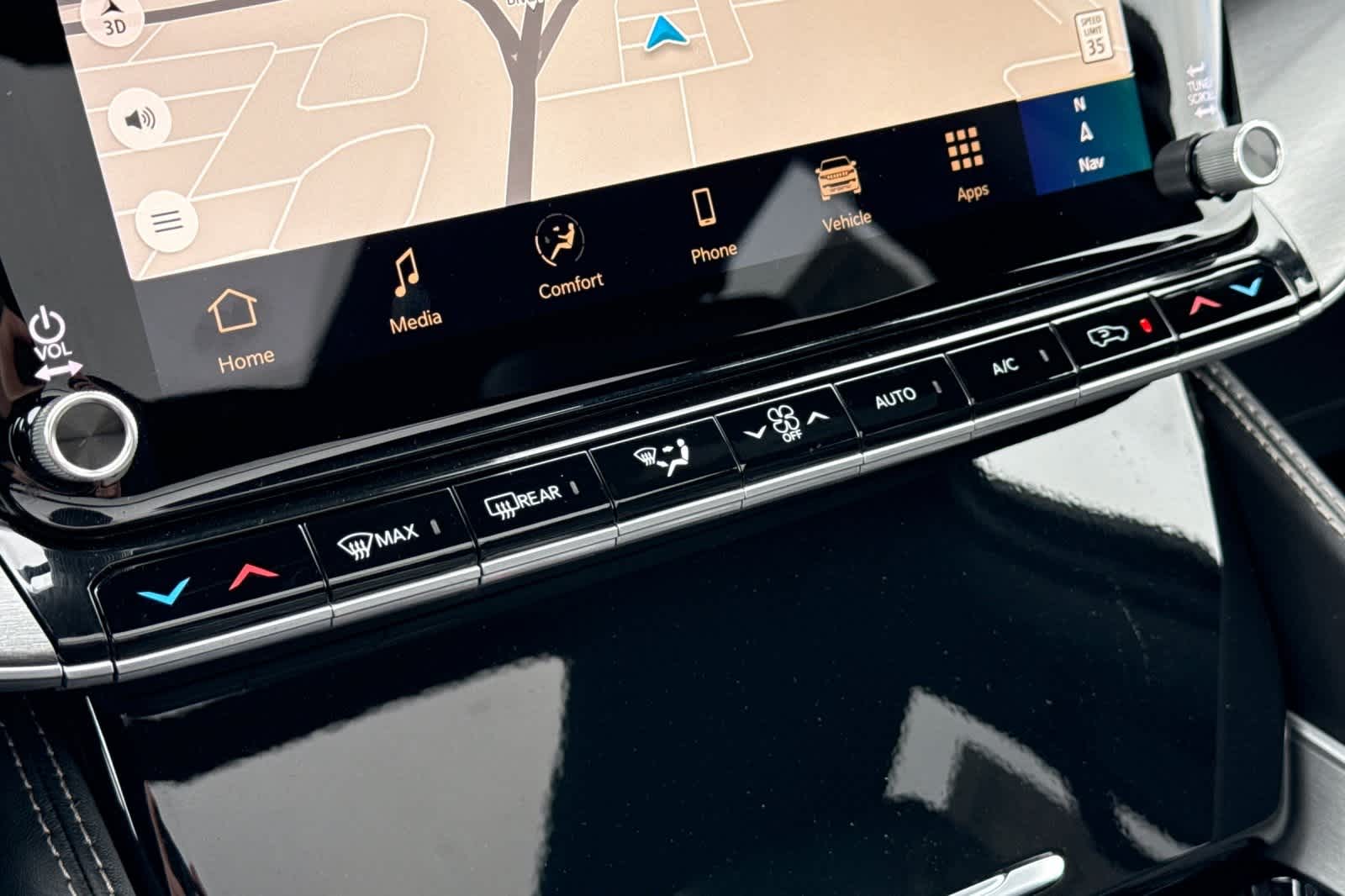 Thumbnail: 2026 Jeep Grand Wagoneer - 24