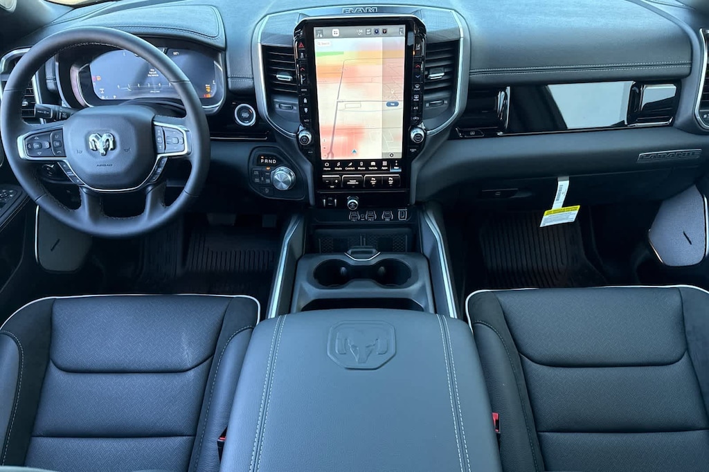 New 2026 Ram 1500 LARAMIE CREW CAB 4X4 5'7 BOX Pickup