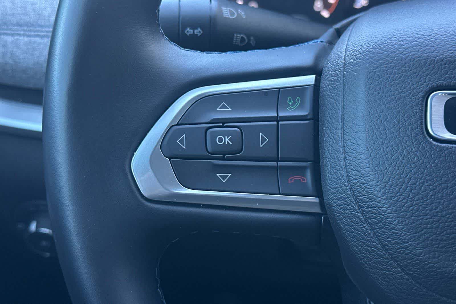 Thumbnail: 2022 Jeep Compass - 26