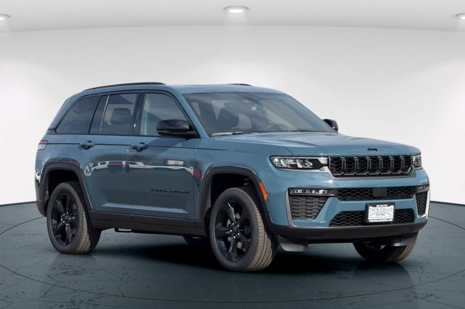 Thumbnail: 2026 Jeep Grand Cherokee - 5