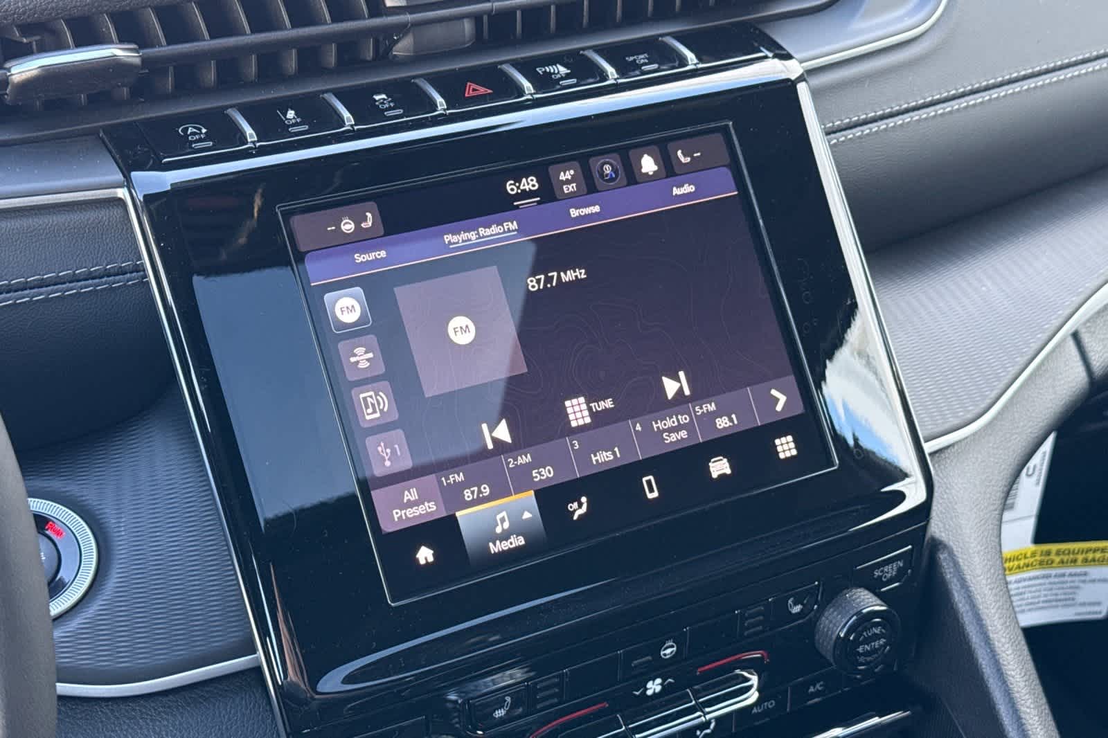 Thumbnail: 2025 Jeep Grand Cherokee - 20