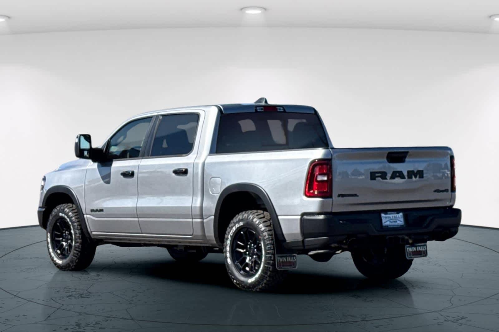 Thumbnail: 2026 RAM 1500 - 8