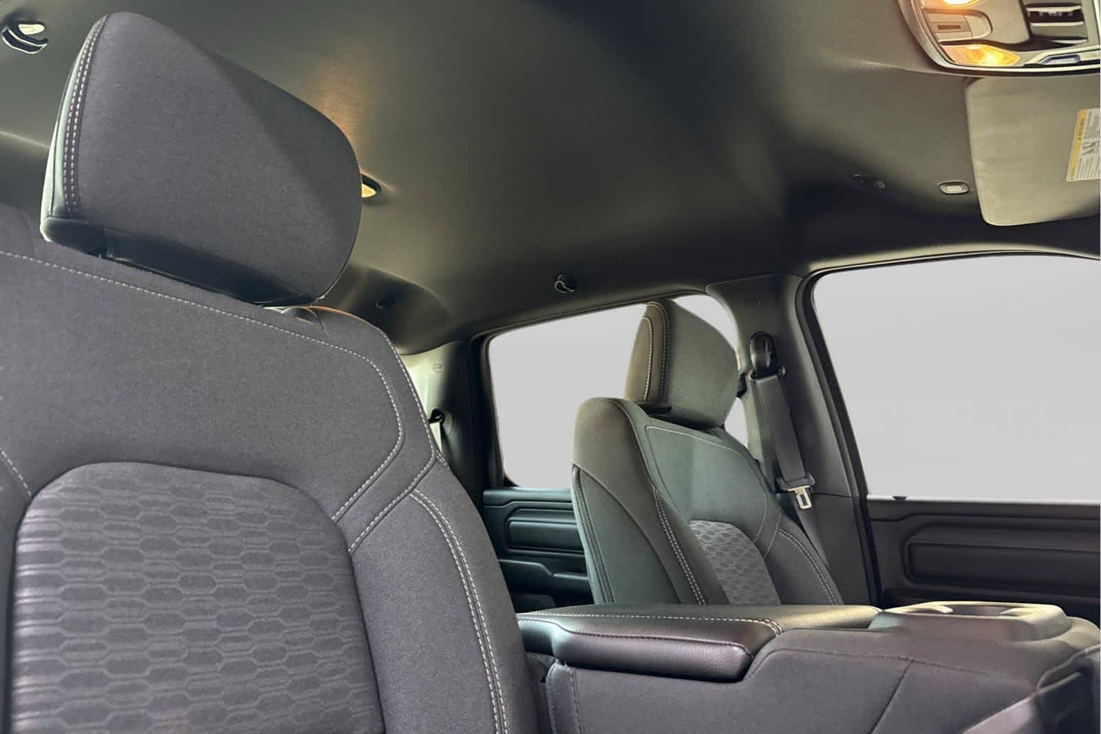 Thumbnail: 2025 RAM 1500 - 17