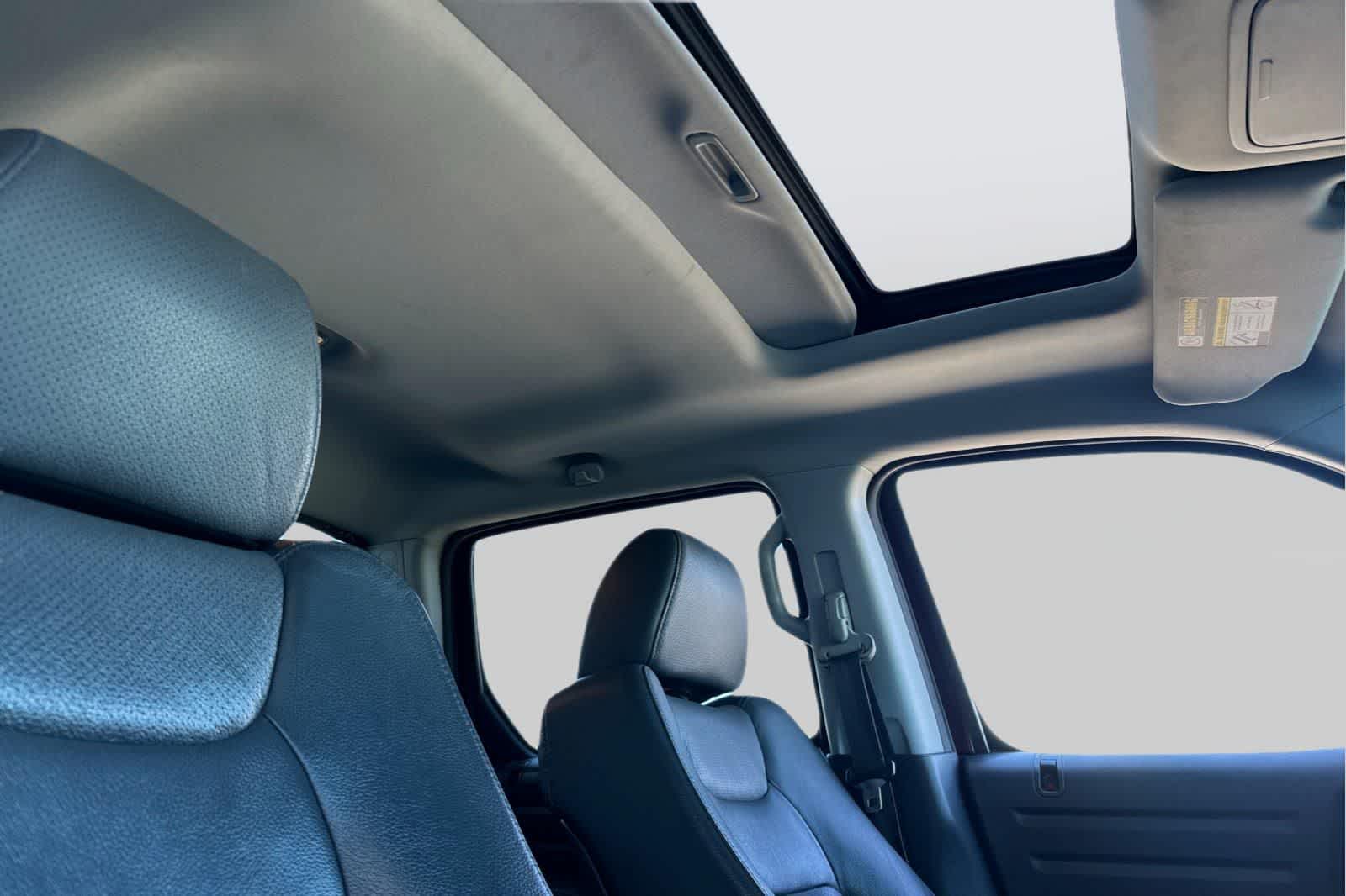 Thumbnail: 2010 Honda Ridgeline - 17