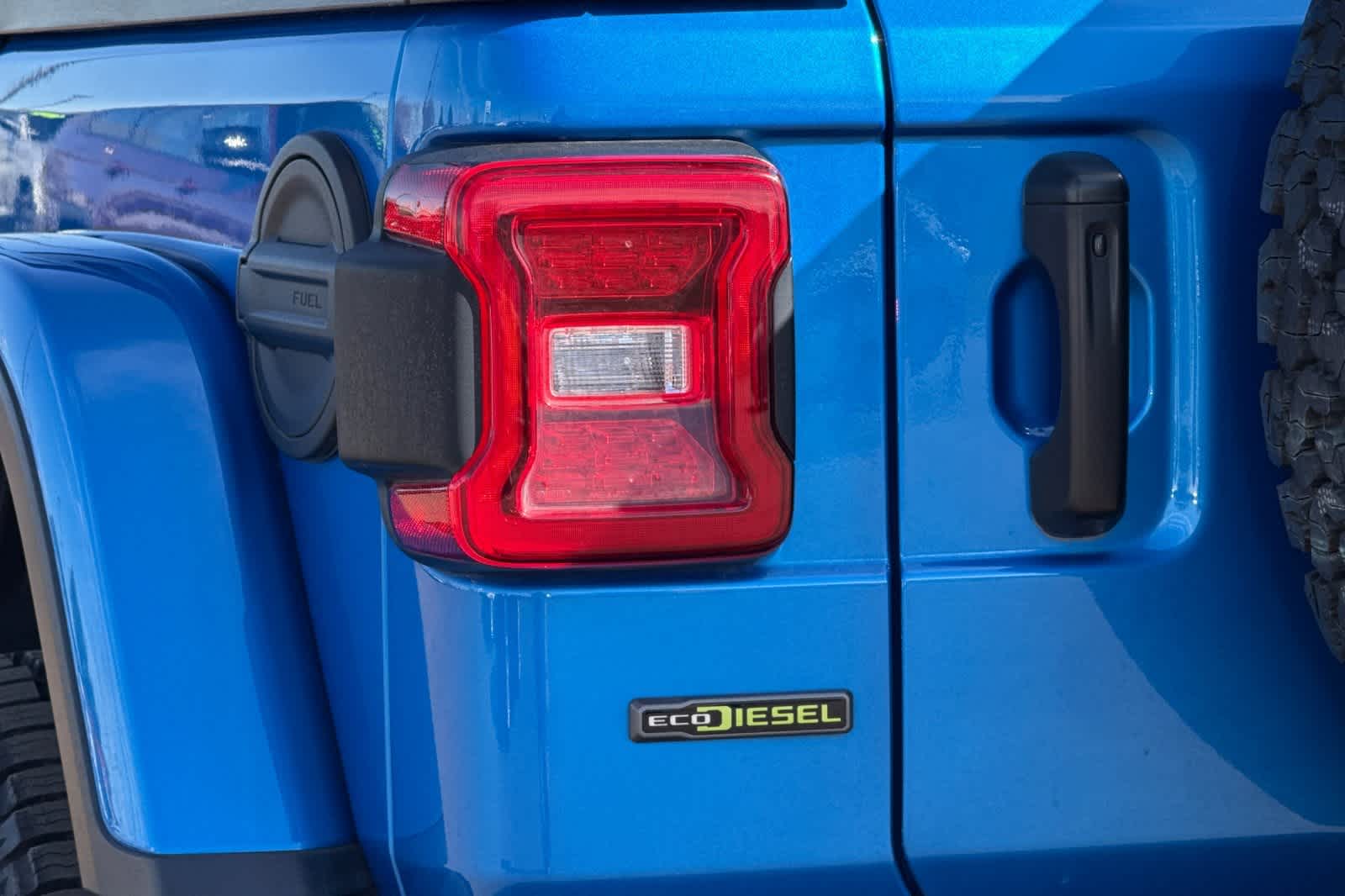 Thumbnail: 2021 Jeep Wrangler - 32