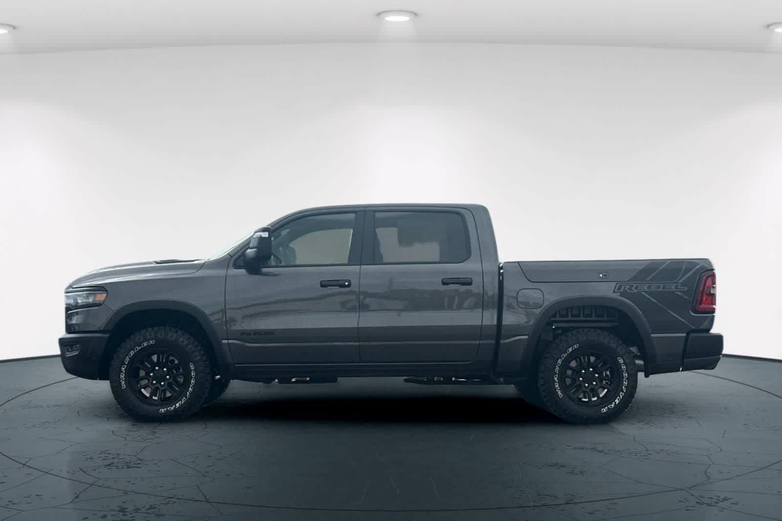 Thumbnail: 2026 RAM 1500 - 9
