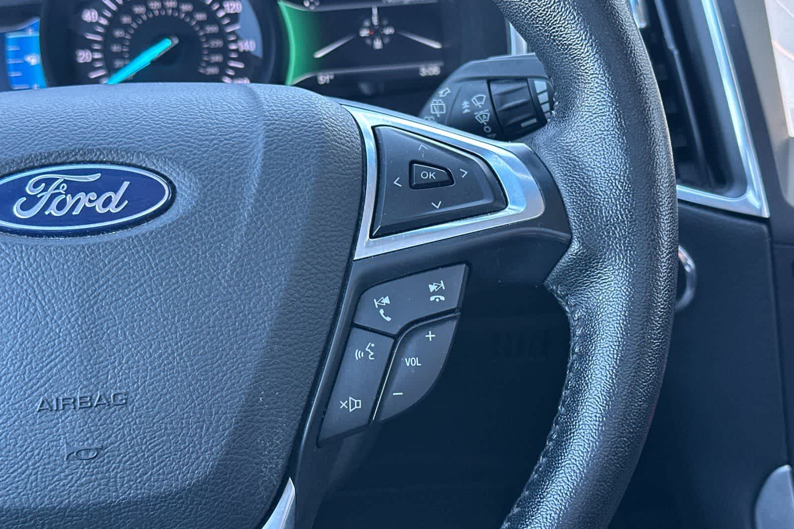 Thumbnail: 2019 Ford Edge - 28