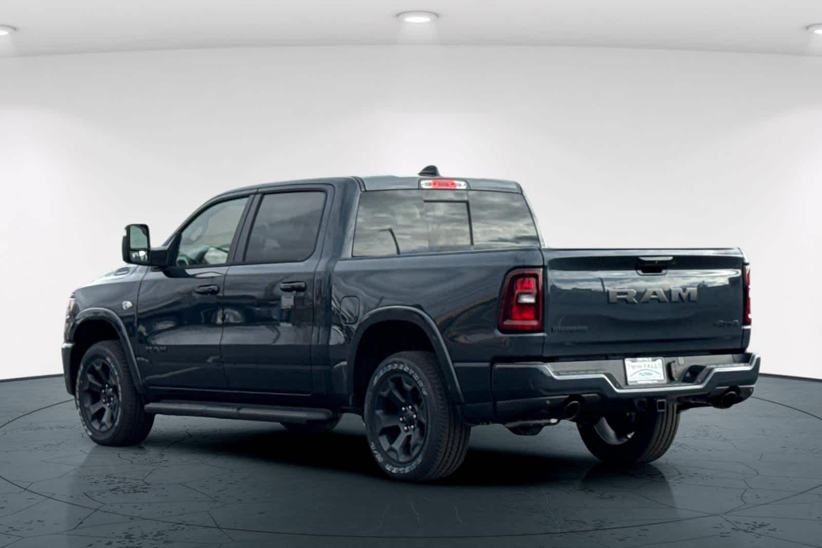 Thumbnail: 2026 RAM 1500 - 8