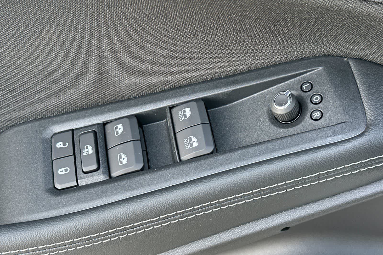 Thumbnail: 2026 Jeep Cherokee - 13