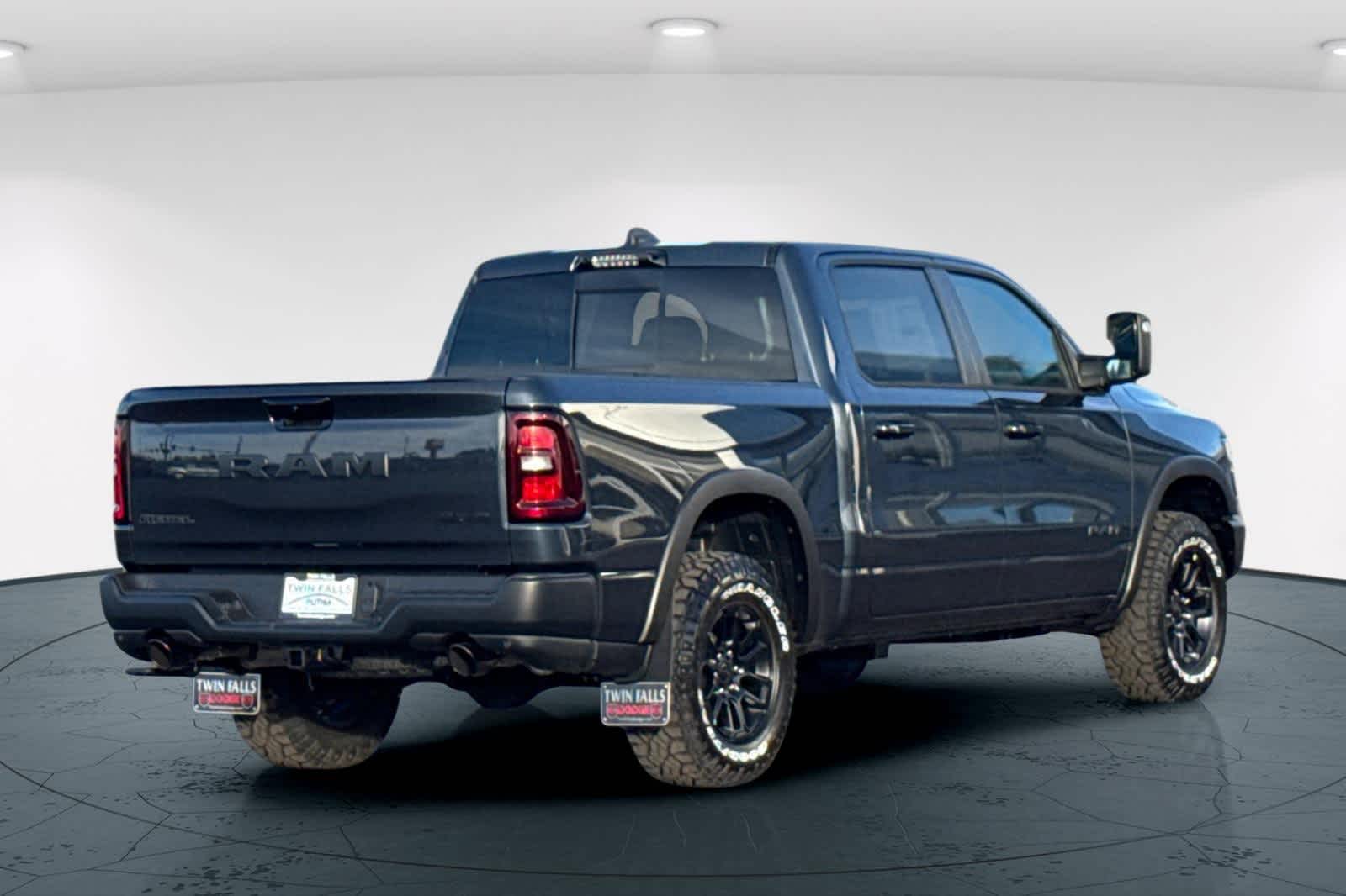 Thumbnail: 2026 RAM 1500 - 2