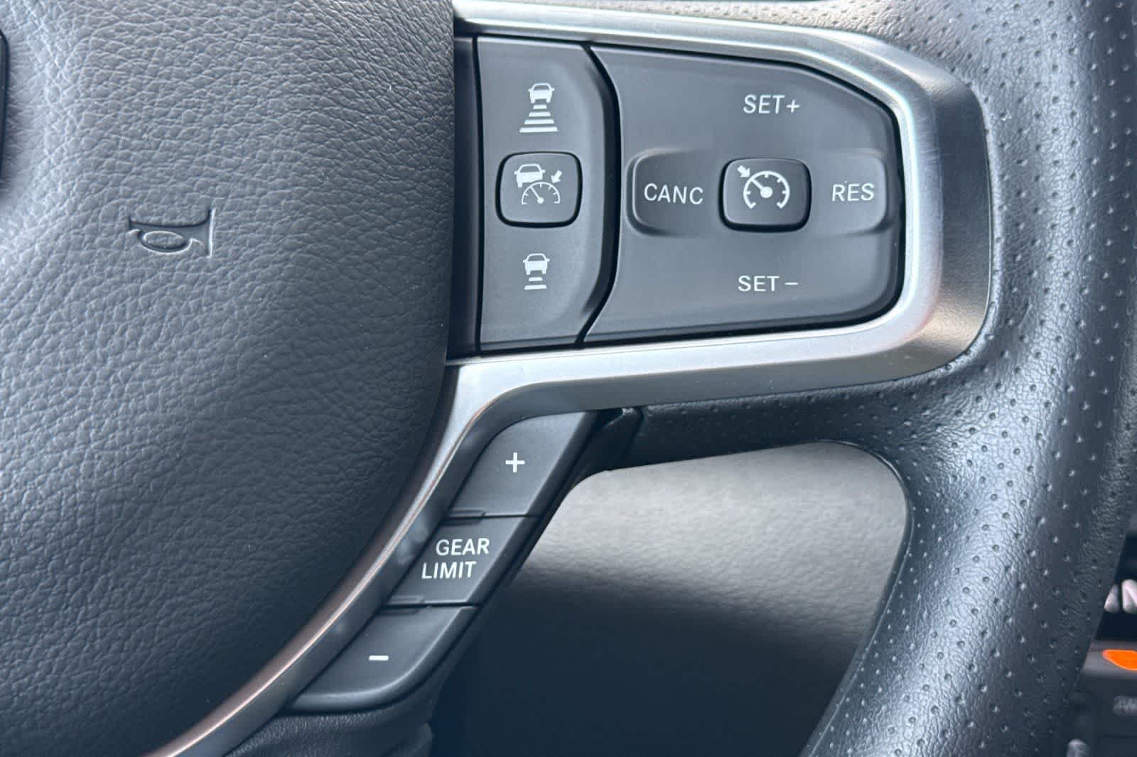 Thumbnail: 2026 RAM 1500 - 26