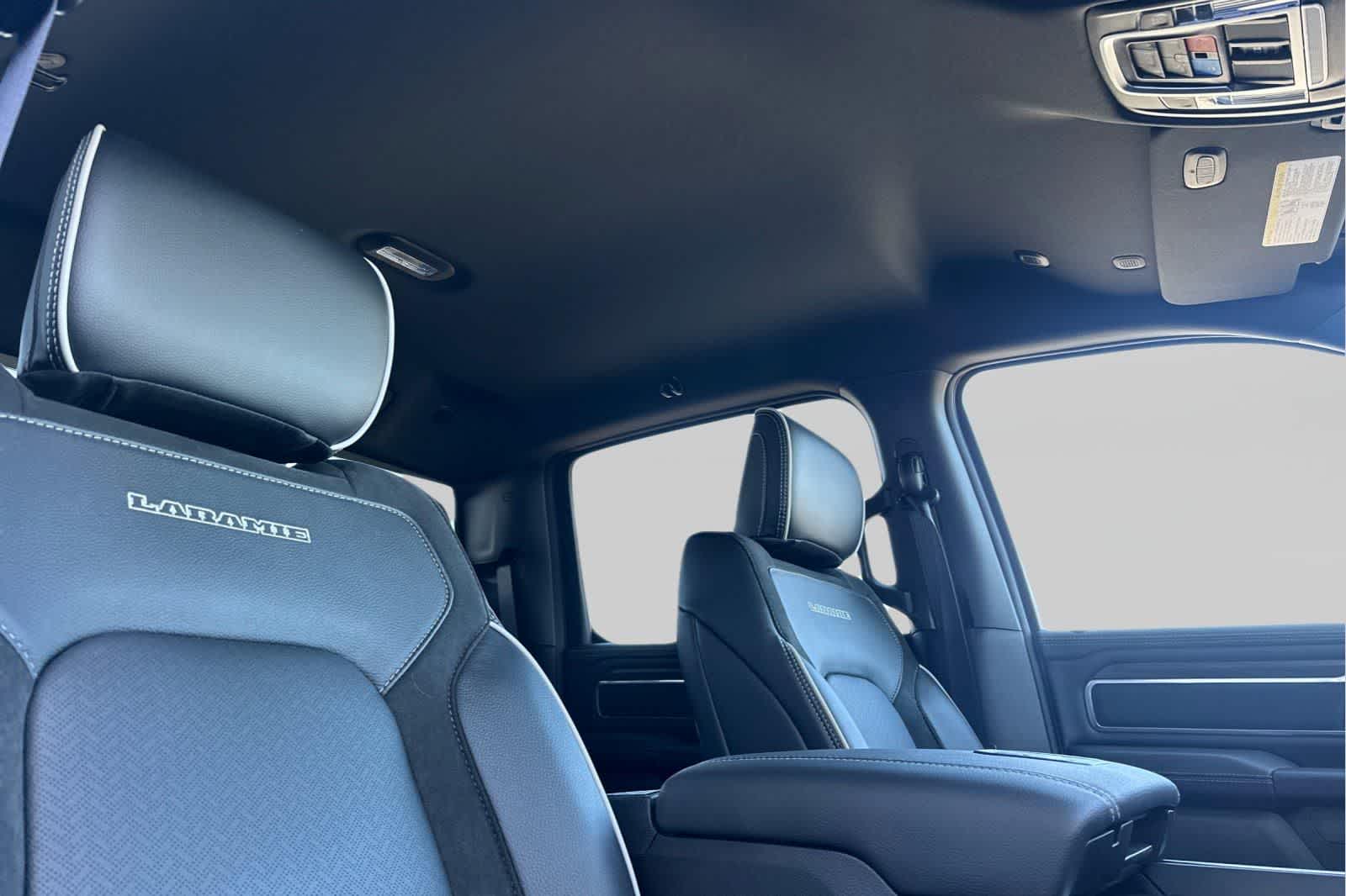 Thumbnail: 2026 RAM 1500 - 17