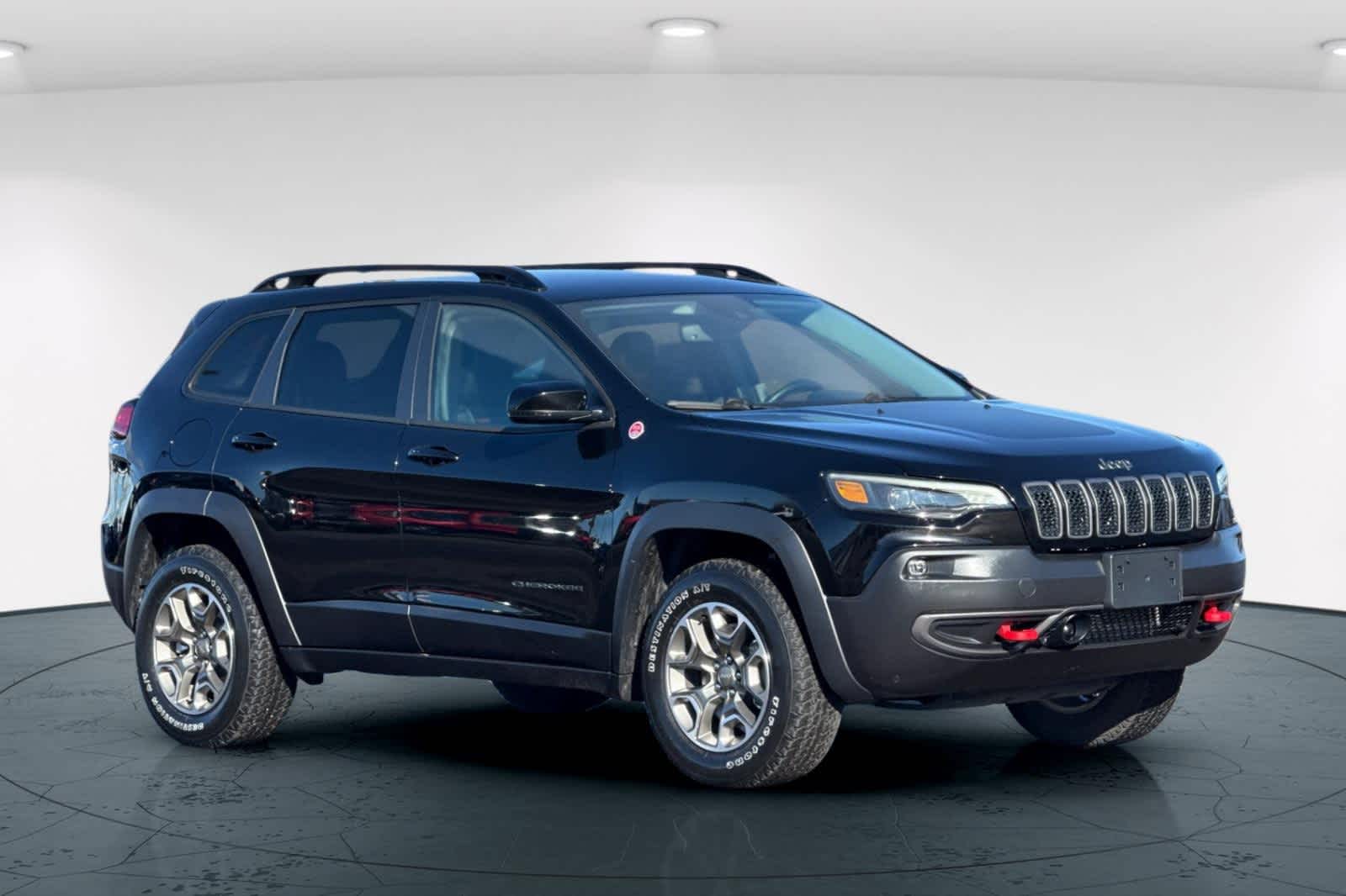 Thumbnail: 2022 Jeep Cherokee - 5