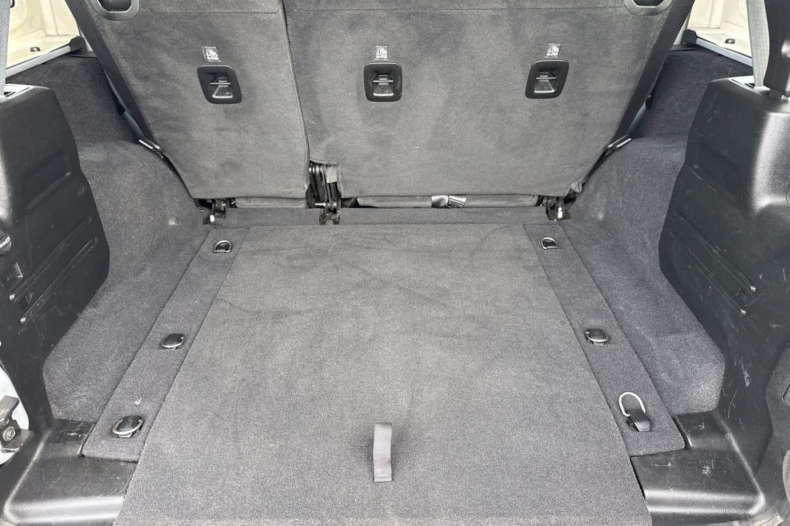 Thumbnail: 2022 Jeep Wrangler - 16