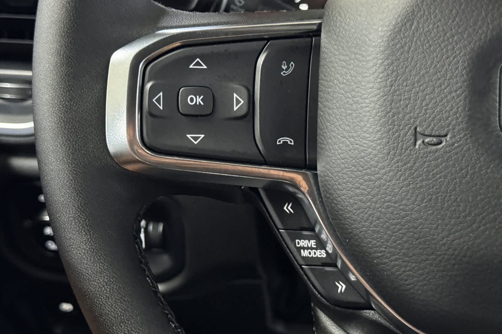 Thumbnail: 2025 RAM 1500 - 26