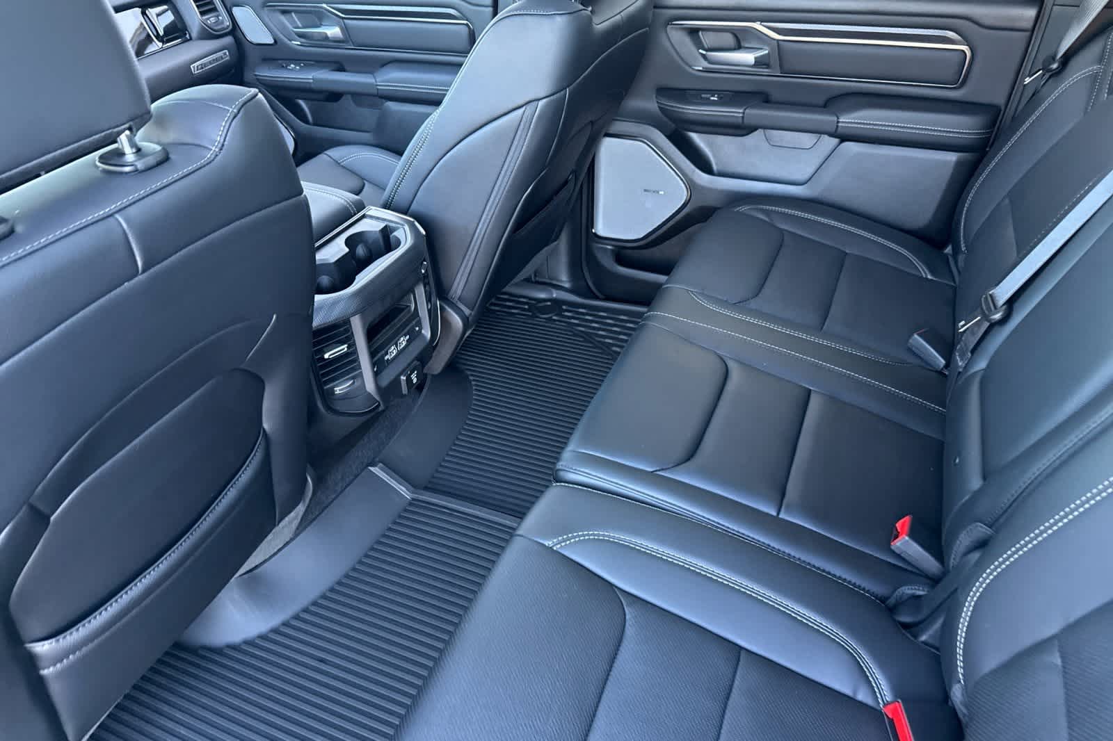 Thumbnail: 2026 RAM 1500 - 4