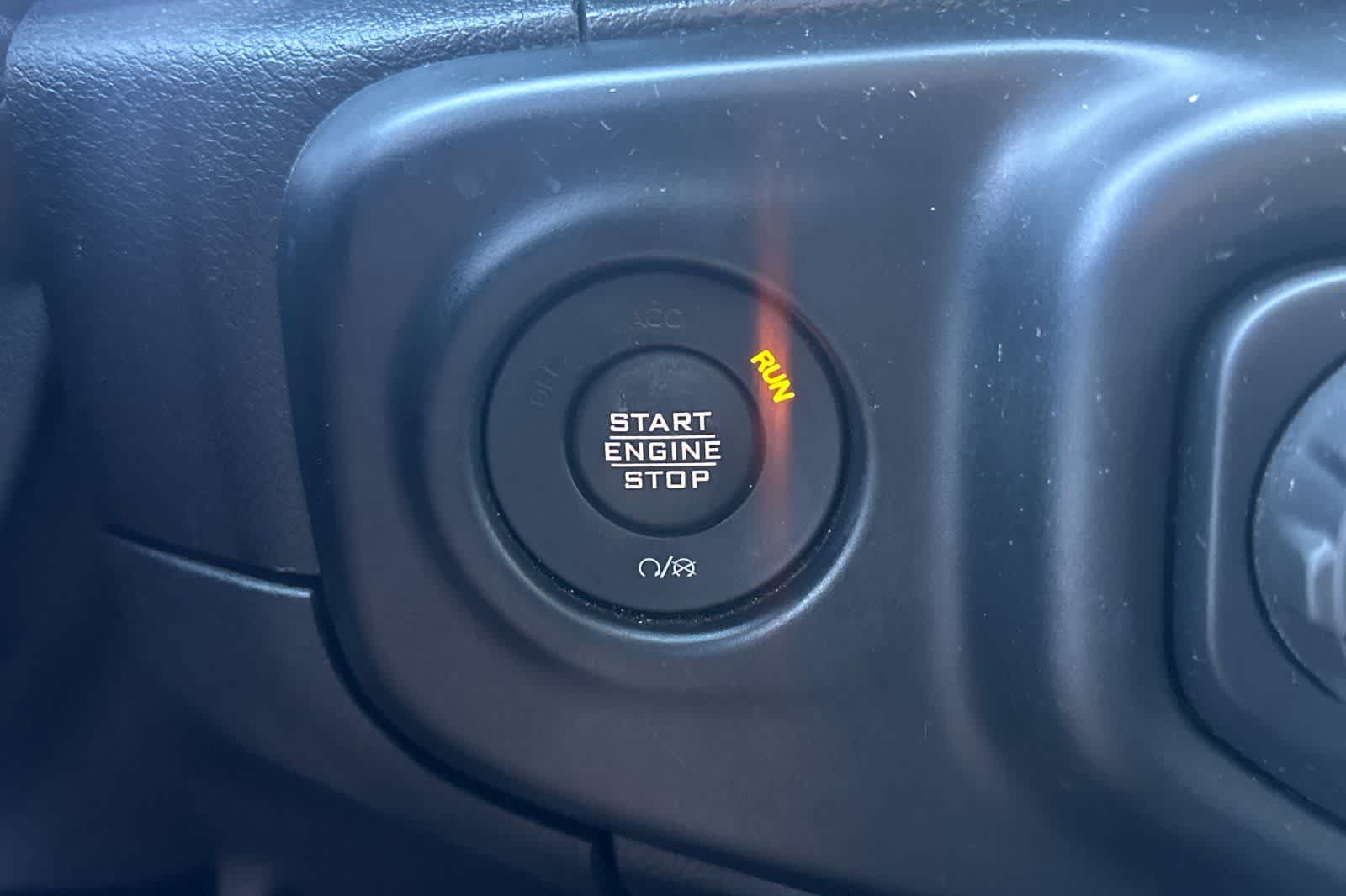 Thumbnail: 2020 Jeep Wrangler - 24