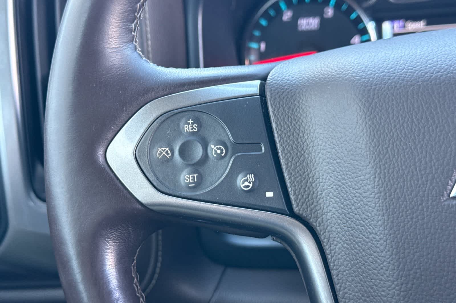 Thumbnail: 2017 Chevrolet Silverado 2500 - 24