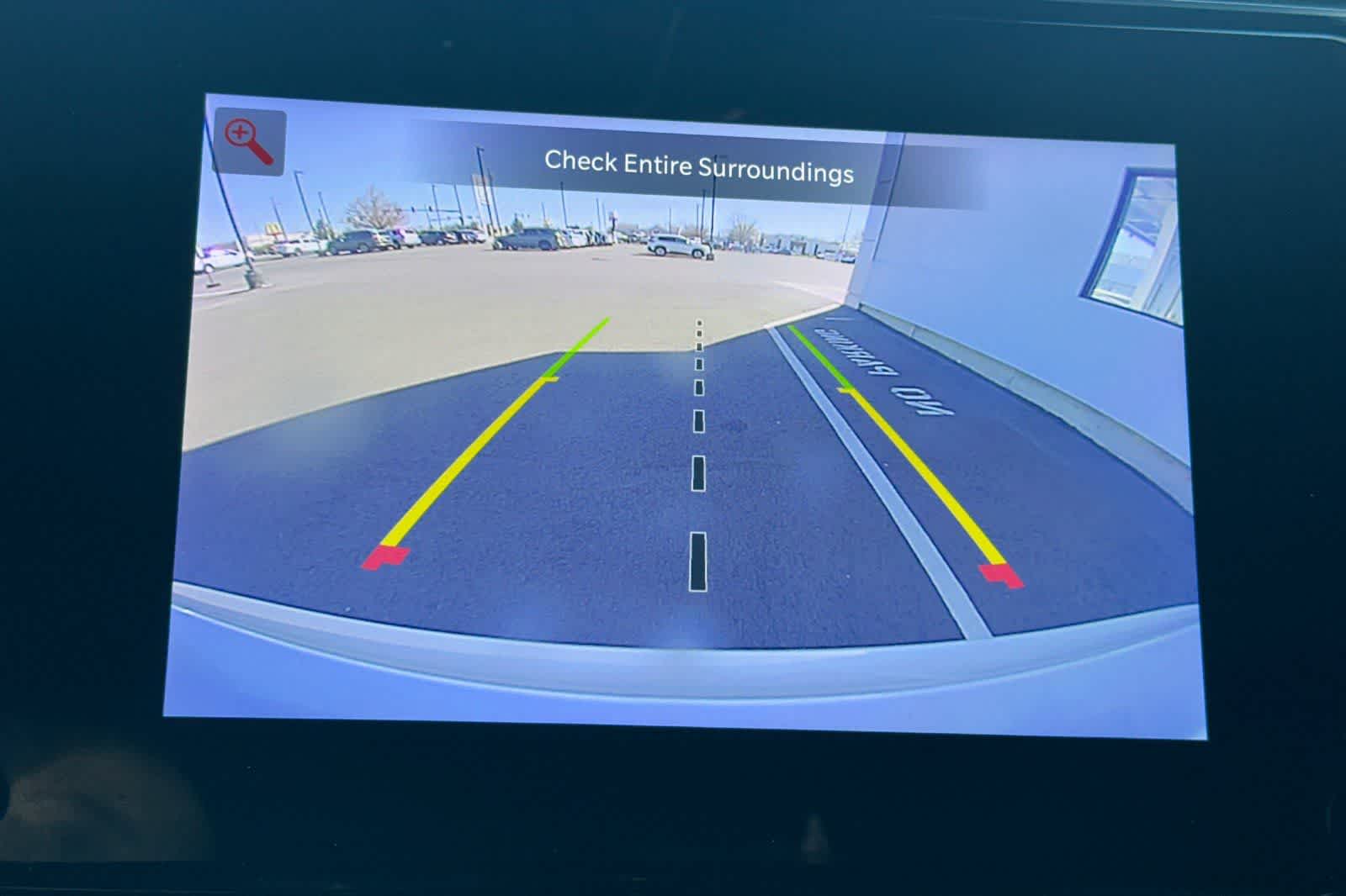 Thumbnail: 2023 Jeep Wagoneer - 23