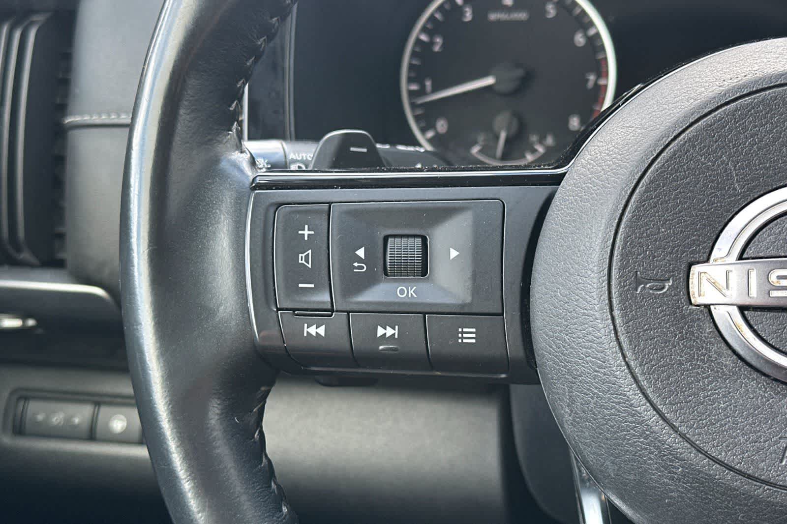 Thumbnail: 2023 Nissan Pathfinder - 28