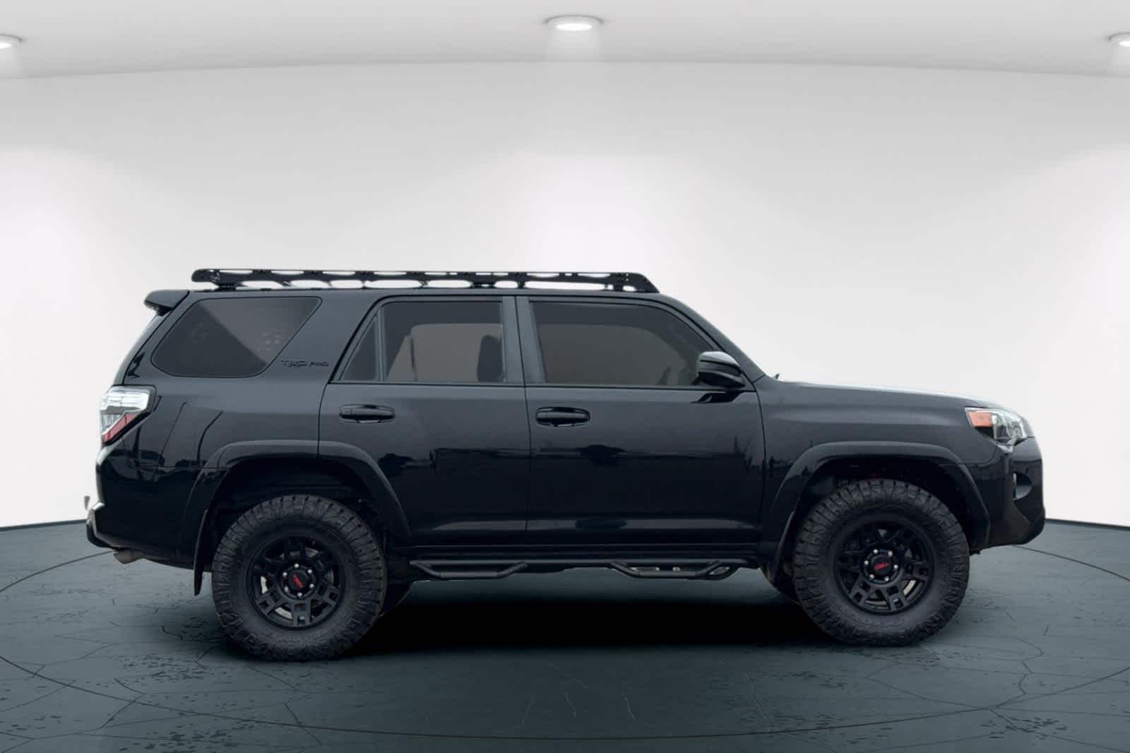 Thumbnail: 2019 Toyota 4Runner - 6