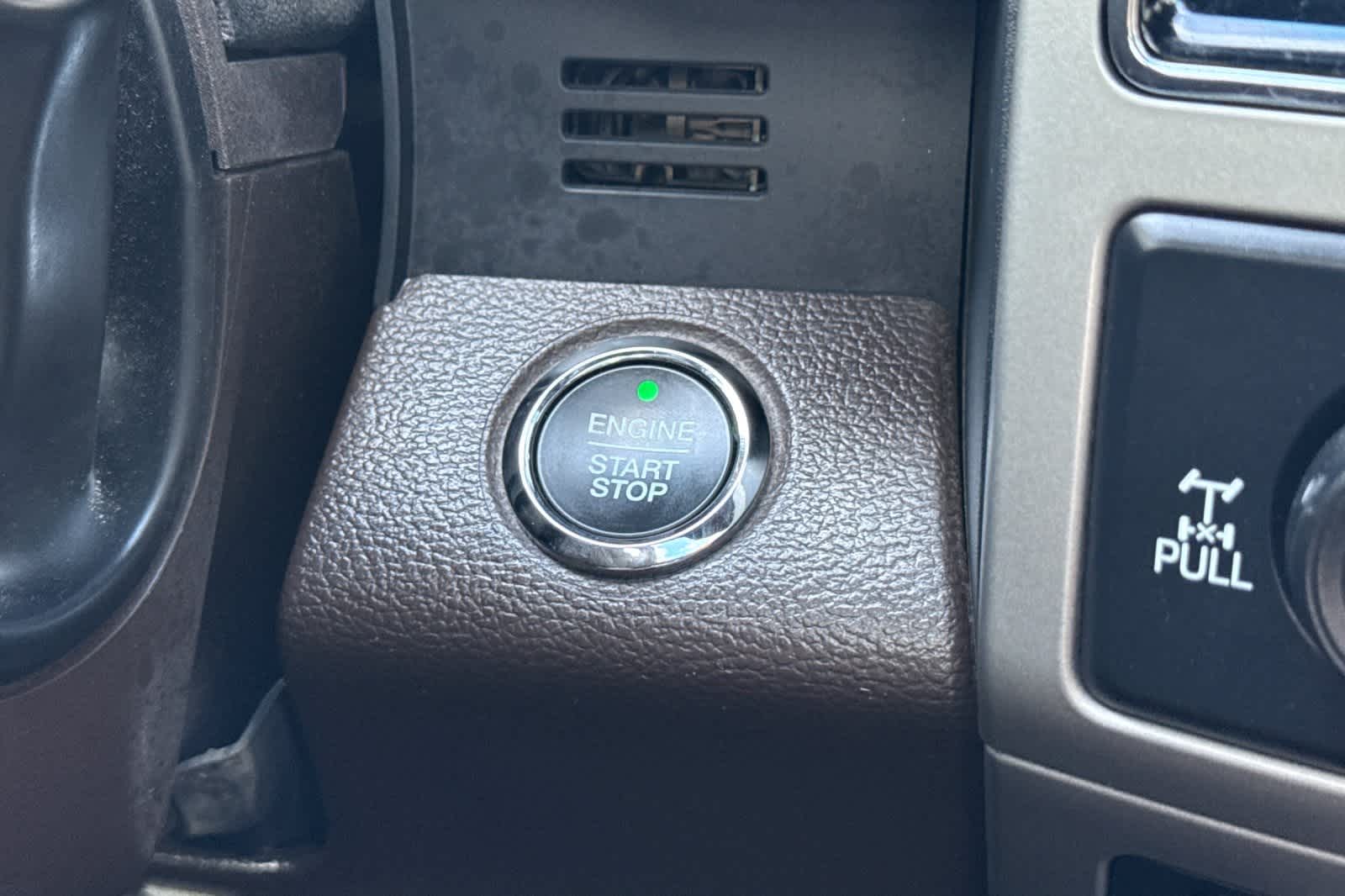 Thumbnail: 2022 Ford F-350 - 24