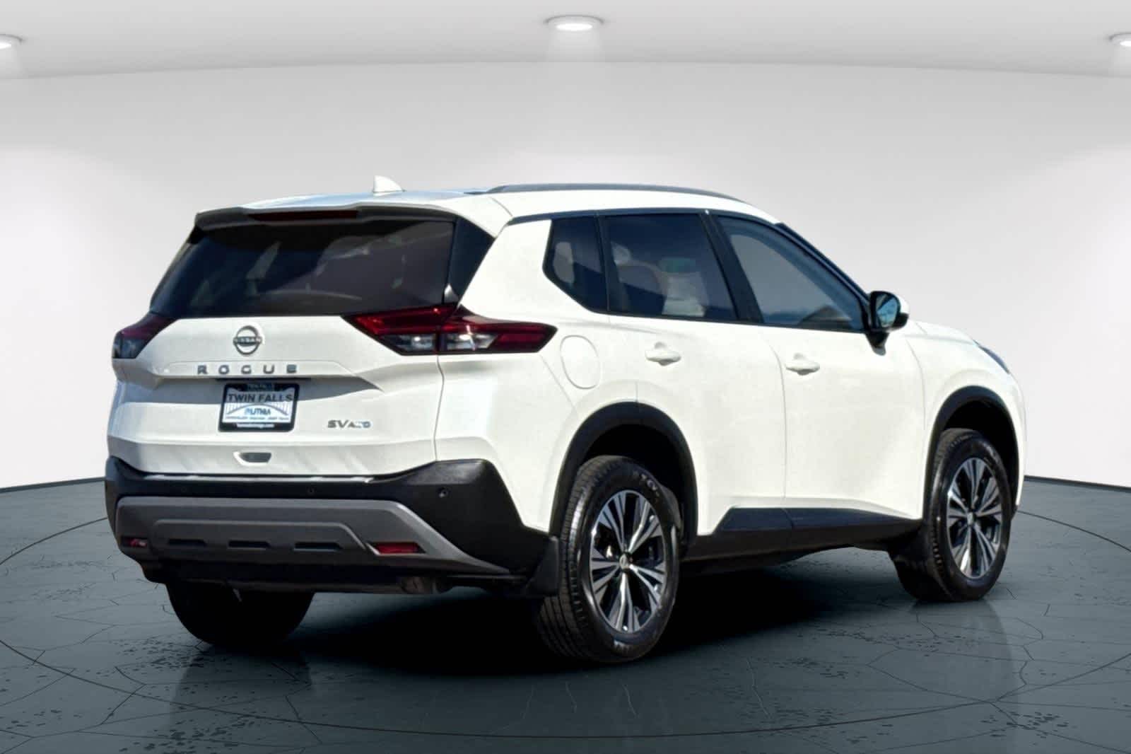 Thumbnail: 2022 Nissan Rogue - 2
