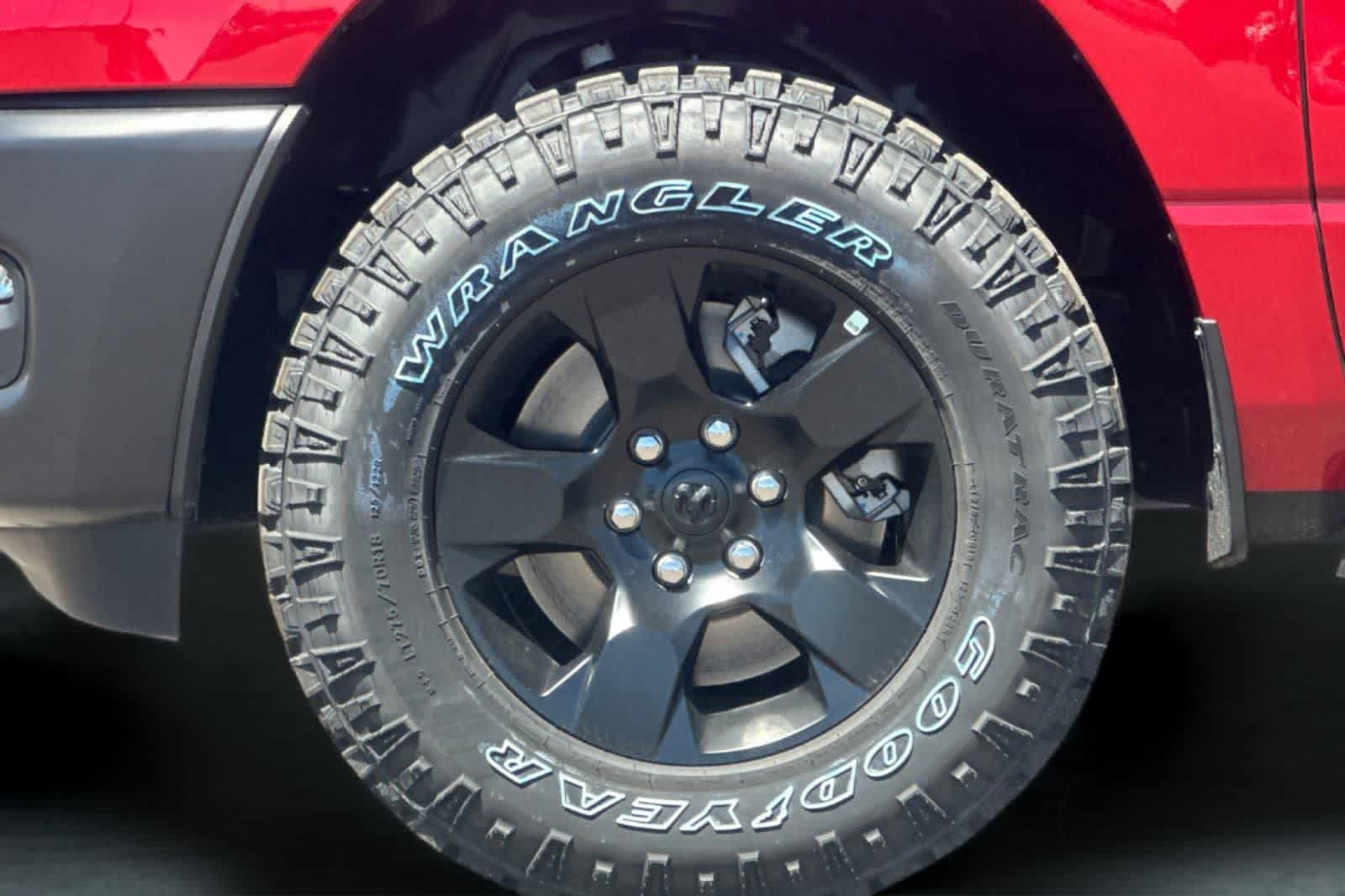 Thumbnail: 2026 RAM 1500 - 29