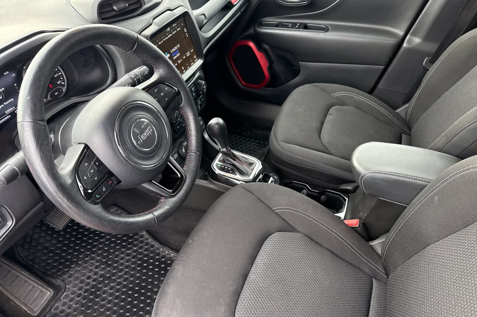 Thumbnail: 2022 Jeep Renegade - 11