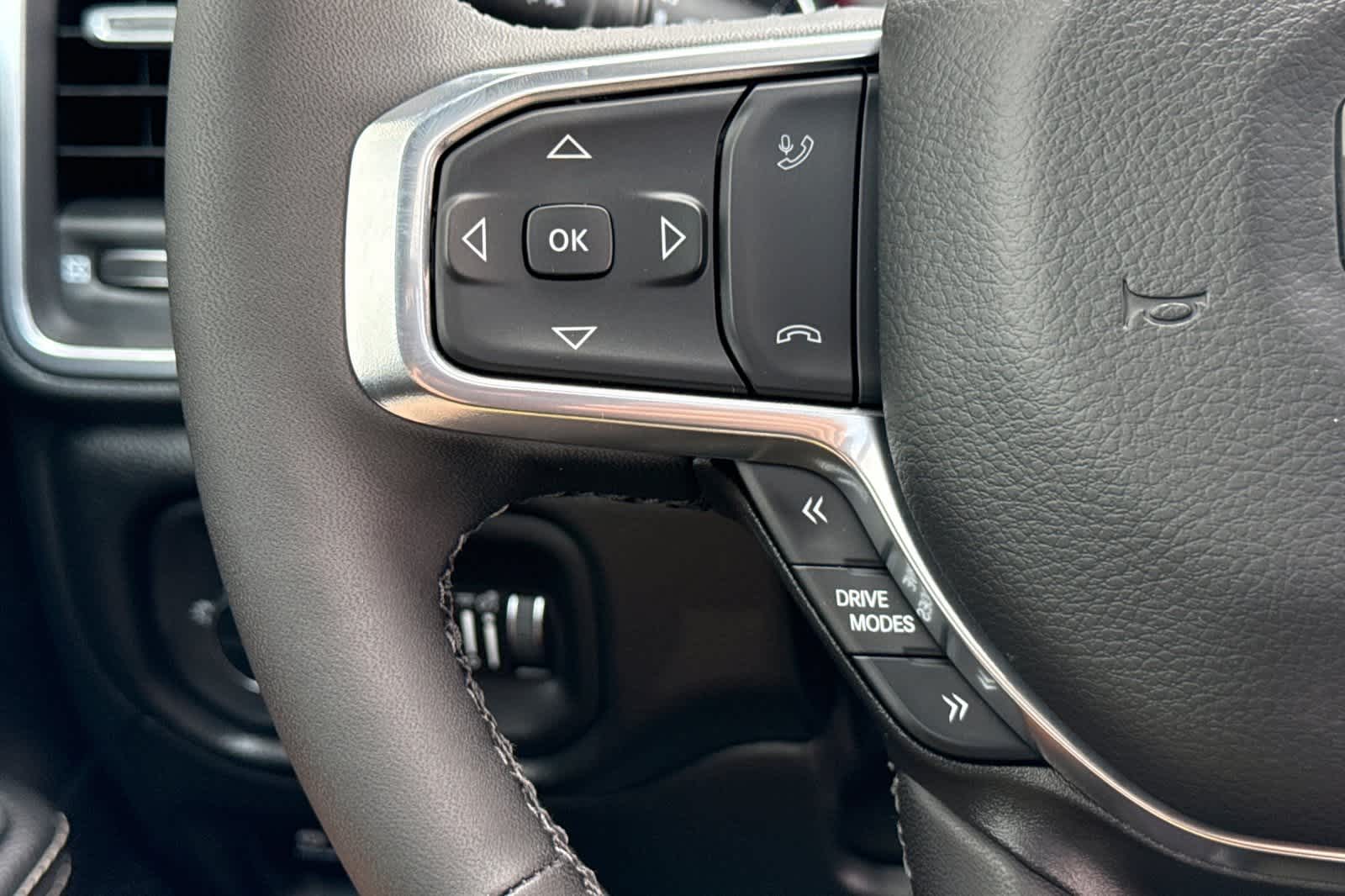 Thumbnail: 2026 RAM 1500 - 26