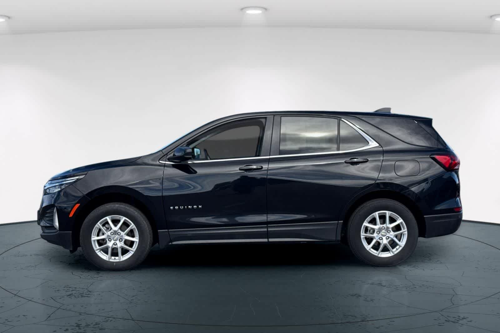 Thumbnail: 2024 Chevrolet Equinox - 9