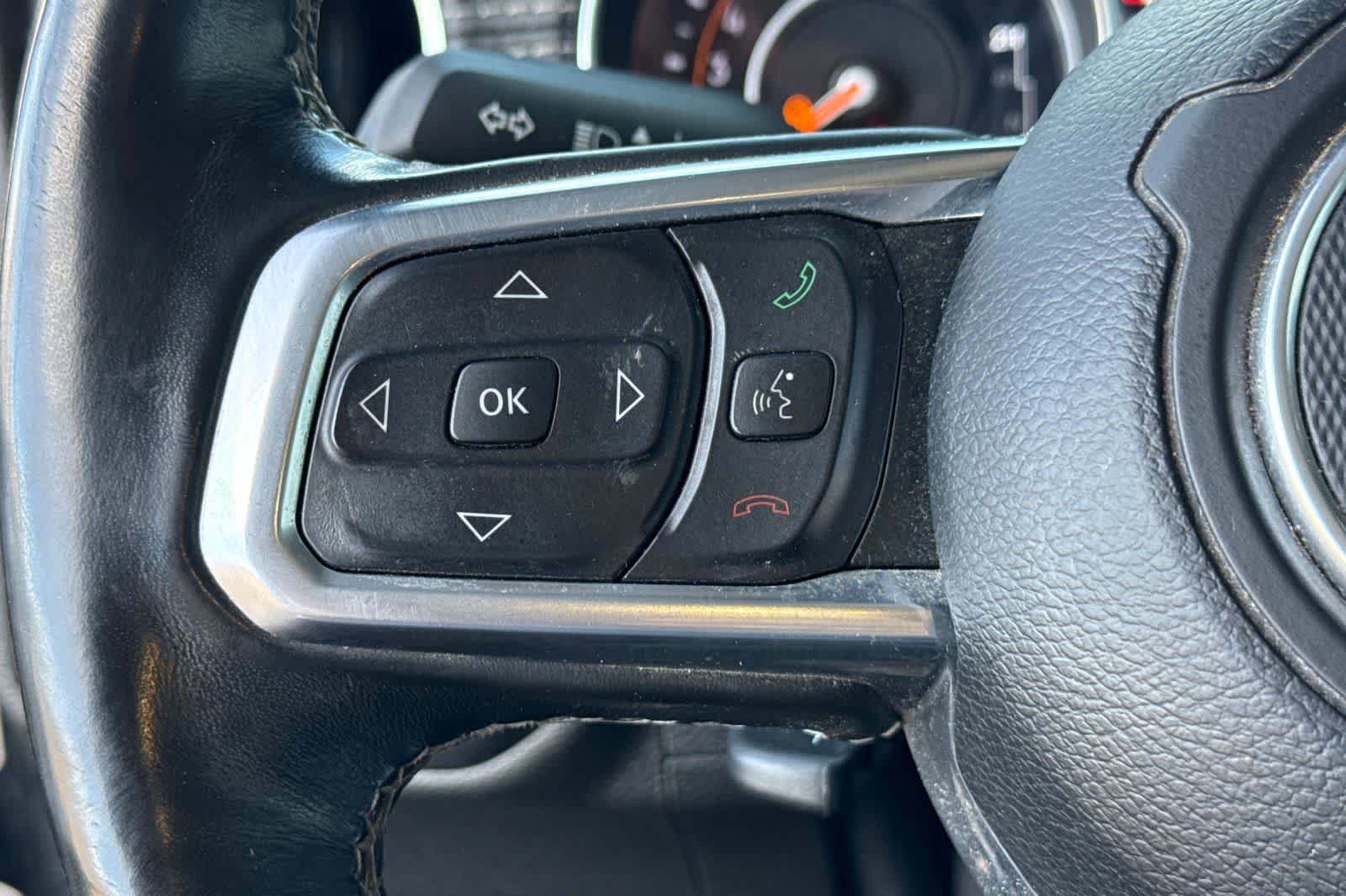 Thumbnail: 2020 Jeep Gladiator - 26