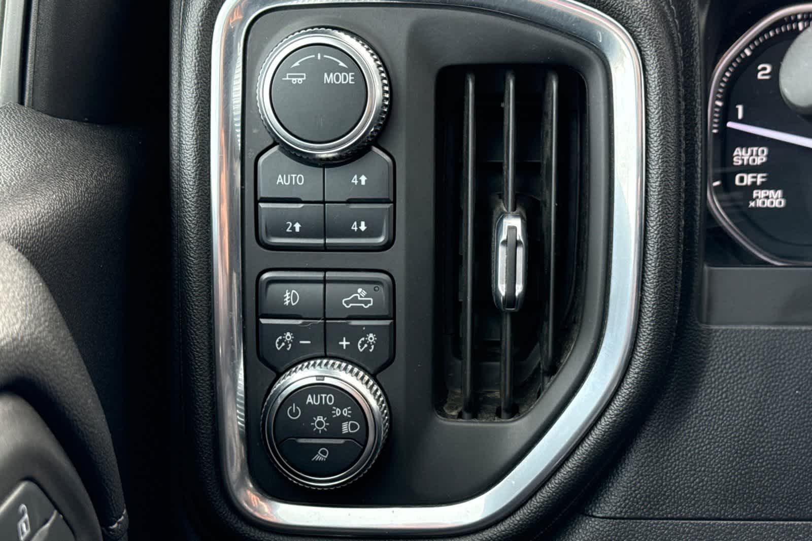 Thumbnail: 2021 GMC Sierra 1500 - 31