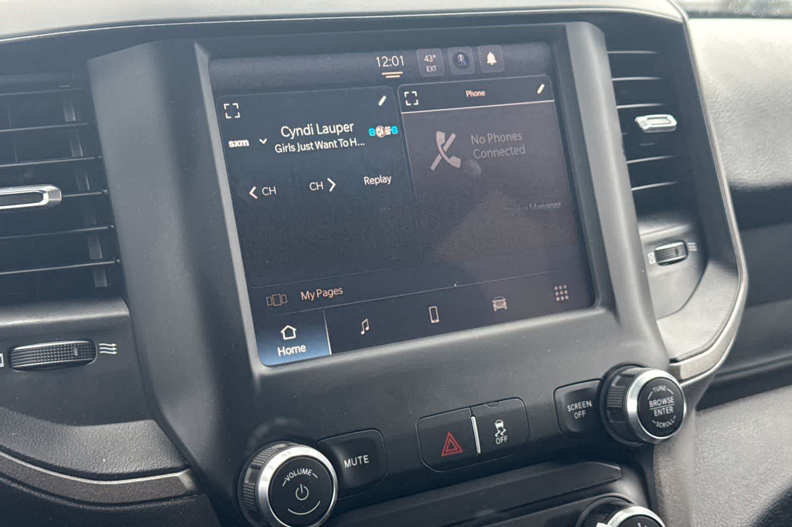 Thumbnail: 2023 RAM 3500 - 19