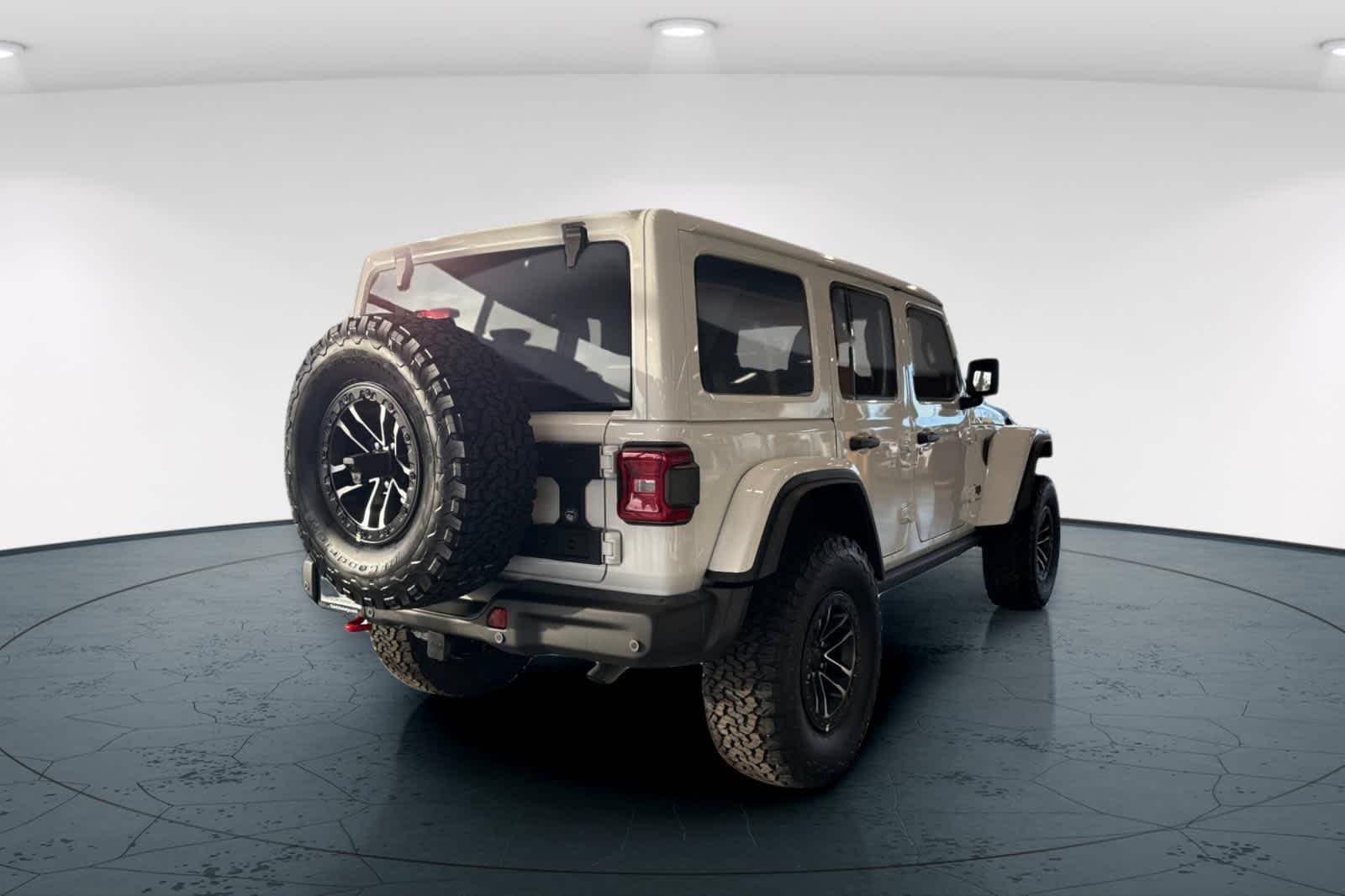 Thumbnail: 2026 Jeep Wrangler - 2