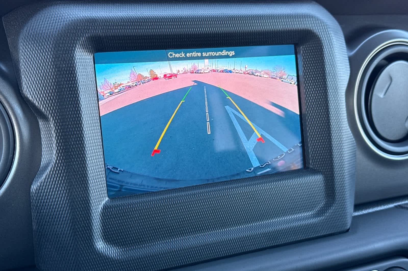 Thumbnail: 2023 Jeep Wrangler - 21