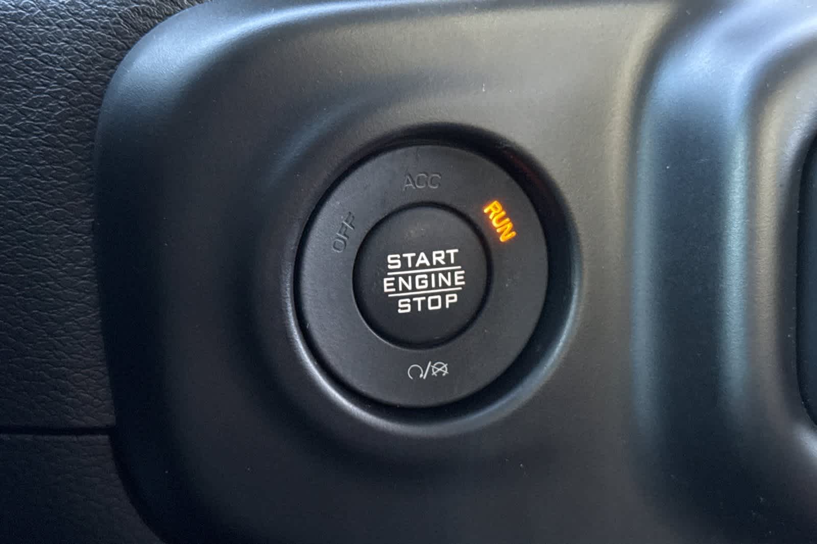 Thumbnail: 2023 Jeep Wrangler - 24