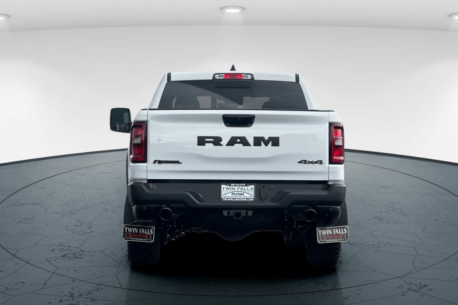 Thumbnail: 2026 RAM 1500 - 7