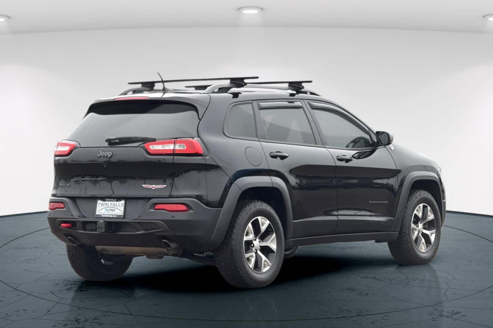 Thumbnail: 2018 Jeep Cherokee - 2