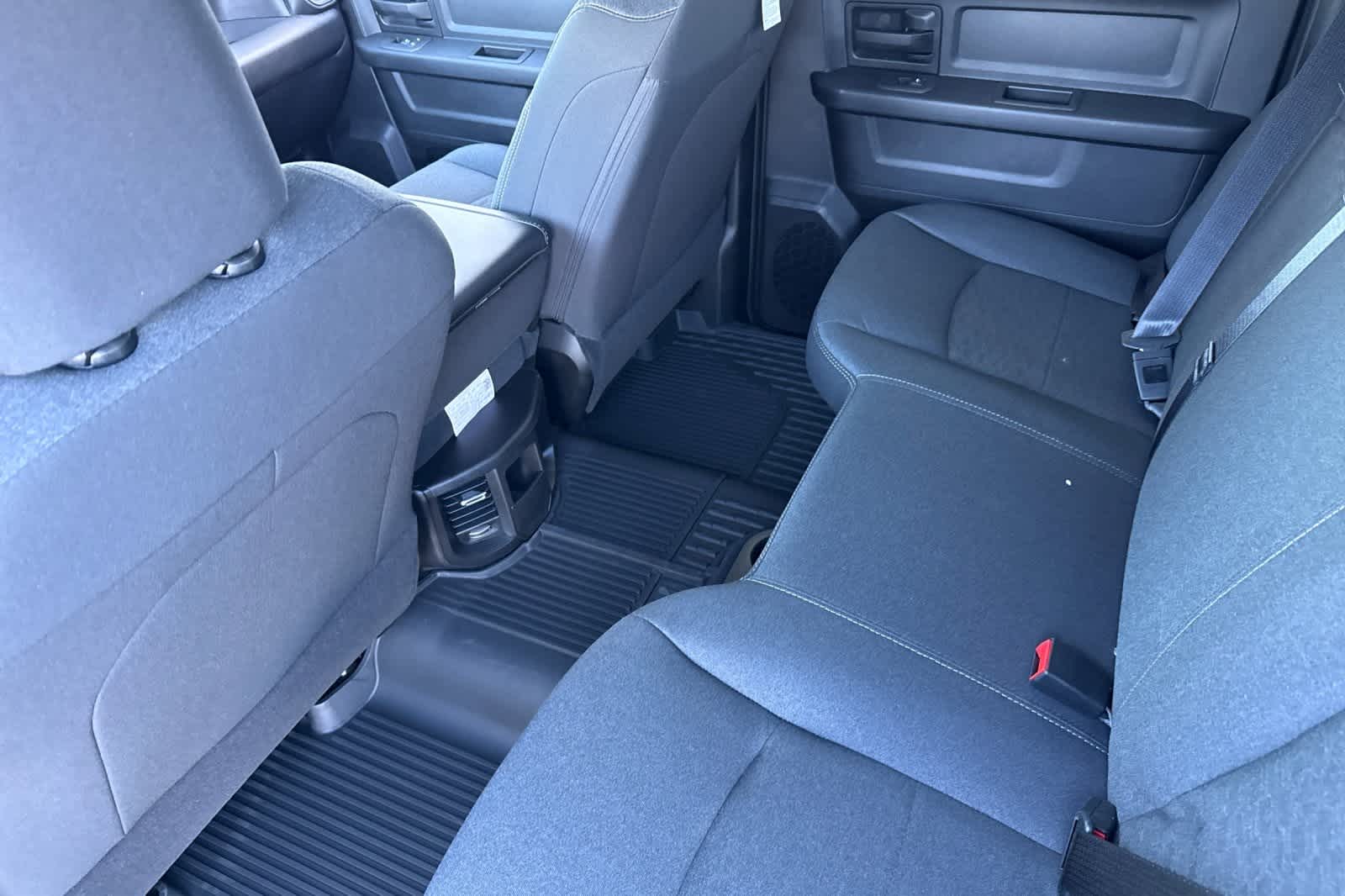 2026 Ram 3500 Tradesman photo 4